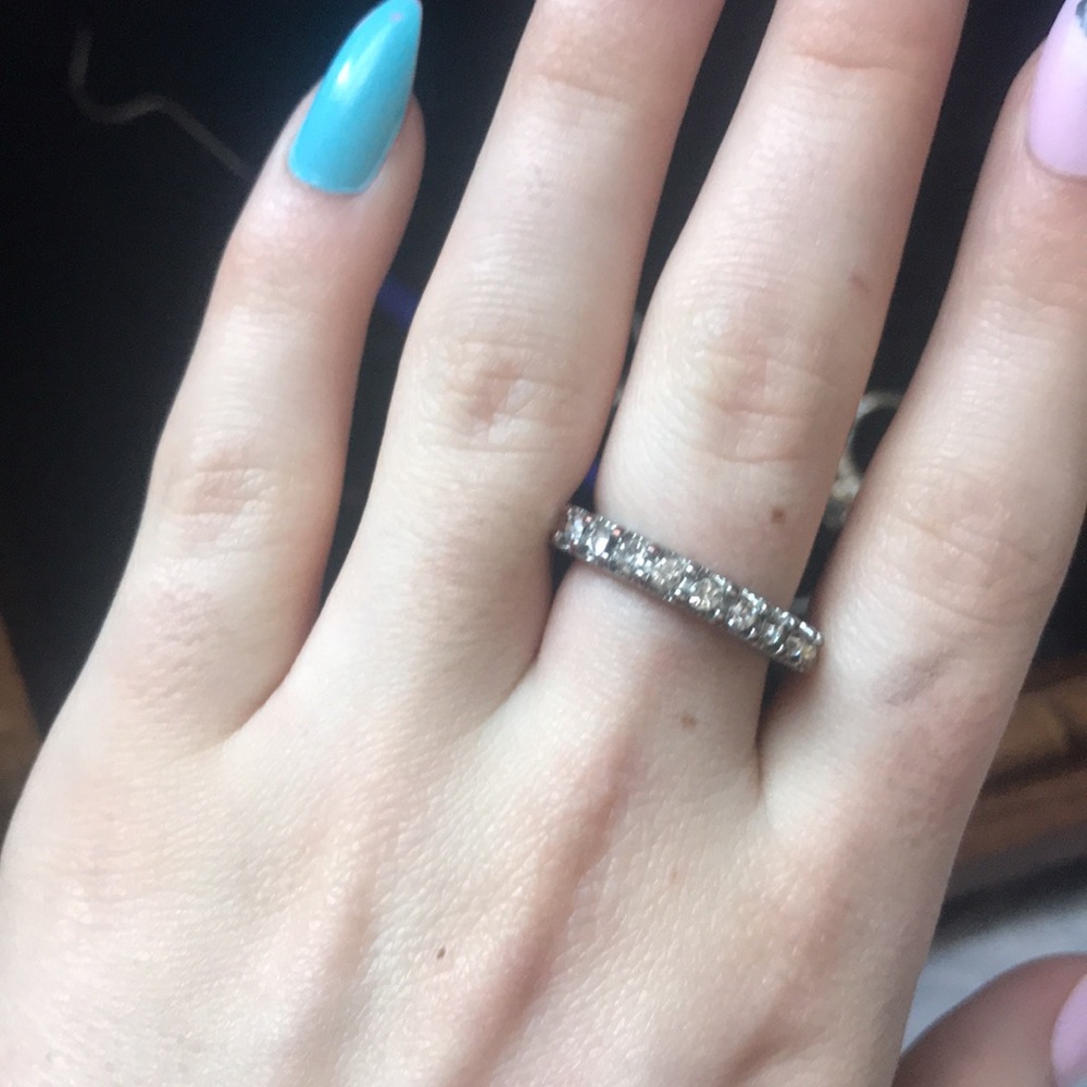 Ring - Picture 3 of 3